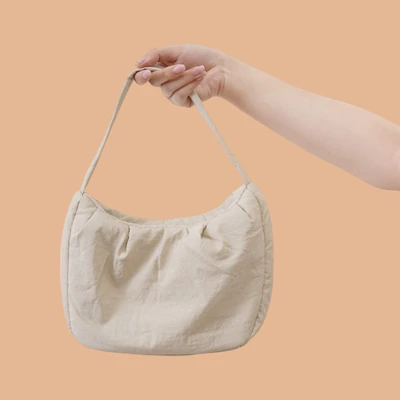 Gambar Ataru Tas Bahu Scrunched Random