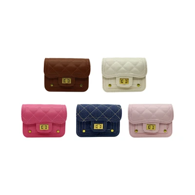 Gambar Ataru Tas Selempang Dengan Clasp Random