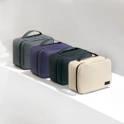 Jual Ataru 23x10x17 cm Pouch Travel Boxy Random Original | AZKO