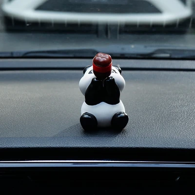 Gambar Otto Klasse Ornamen Dashboard Mobil Panda - Hitam