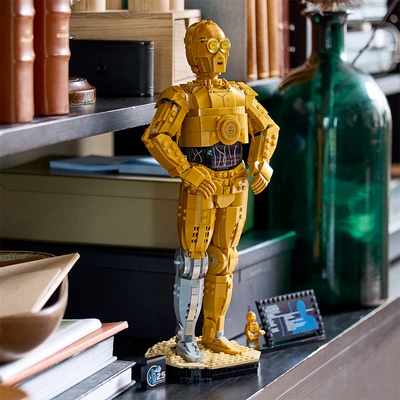 Gambar LEGO Star Wars C-3po 75398