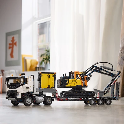 Gambar LEGO Technic Volvo Fmx Truck & Ec230 Electric Excavator 4217