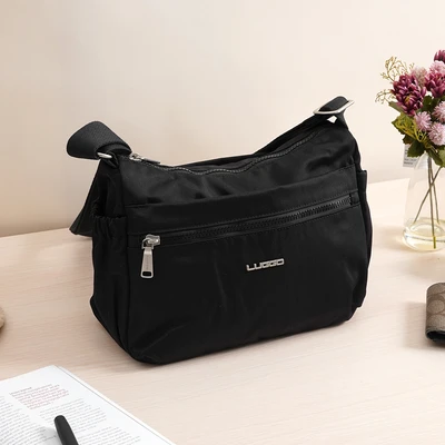 Gambar Luggo Diana Tas Selempang - Hitam