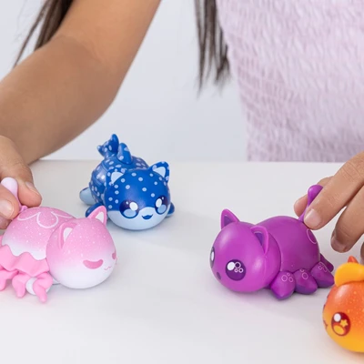 Gambar Aphmau Mystery Meemeows Minifigure Random