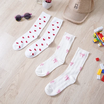 Gambar Ataru Set 2 Pasang Kaus Kaki Wanita Crew Pattern - Putih