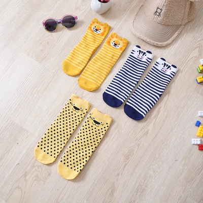 Gambar Ataru Kaos Kaki Bayi Animals Set 3 Pasang - Mix