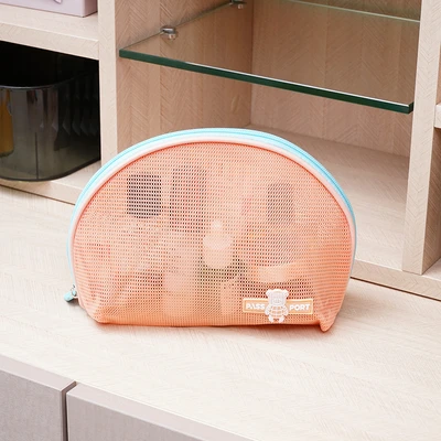 Gambar Passport Orugana Pouch Organizer Half Moon - Oranye