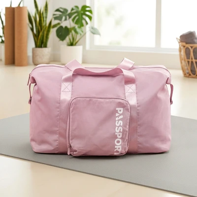 Gambar Passport Eloise Tas Duffle Lipat - Pink