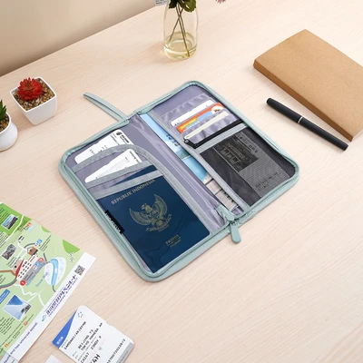 Gambar Passport Organizer Dokumen Travel - Hijau