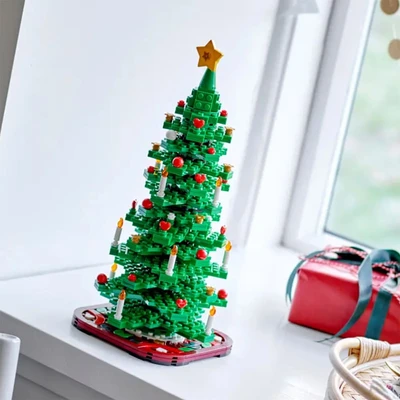 Gambar LEGO Merch Christmas Tree 40573 - Hijau