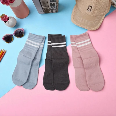 Gambar Ataru Kaos Kaki Wanita Double Line Random