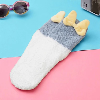 Gambar Ataru Kaos Kaki Winter Dengan Ribbon Random