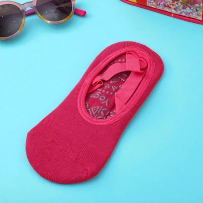 Gambar Ataru Kaos Kaki Yoga Random