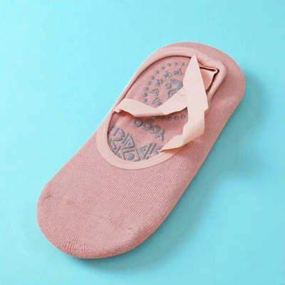 Gambar Ataru Kaos Kaki Yoga Random