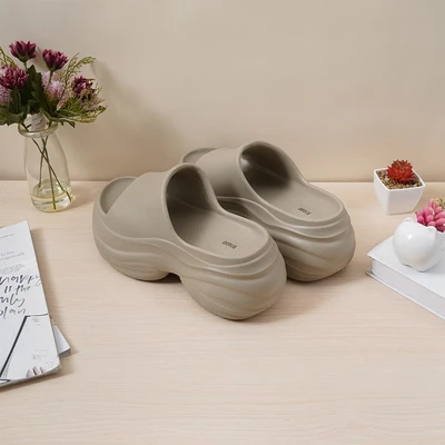 Gambar Ataru Ukuran 40/41 Sandal Wanita Slides Platform - Cokelat