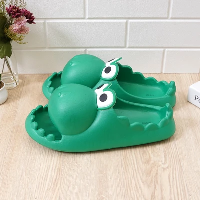 Gambar Ataru Ukuran 43 Sandal Anak Slides Crocodile - Hijau