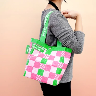 Gambar Ataru Tas Belanja Checkered Small - Pink/Hijau