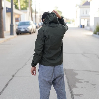 Gambar Ataru Jaket Foldable Pria - Hijau Forest