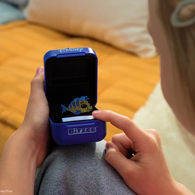 Gambar Bitzee Digital Pet Disney Gml 22901 - Biru