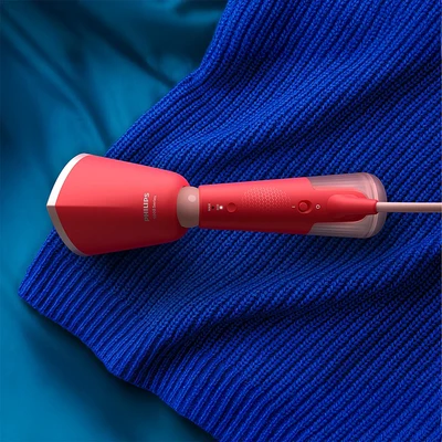 Gambar Philips Setrika Uap Handheld STH5020/40 - Merah