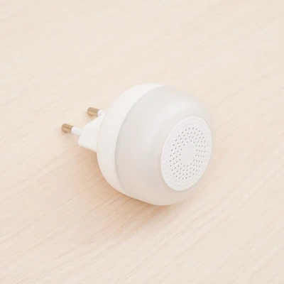 Gambar Krisbow Bel Pintu Wireless One Plug Rgb - Putih