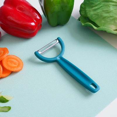 Gambar Victorinox Ypso Alat Pengupas 14.5 cm - Hijau