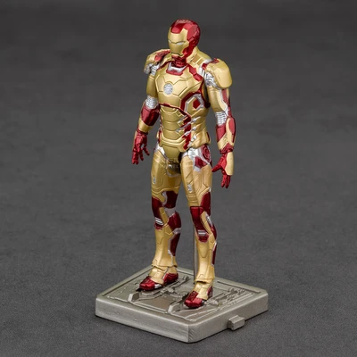 Gambar Top Gear Zd Infinite Action Figure X Iron Man Mk42 10 Cm - Gold