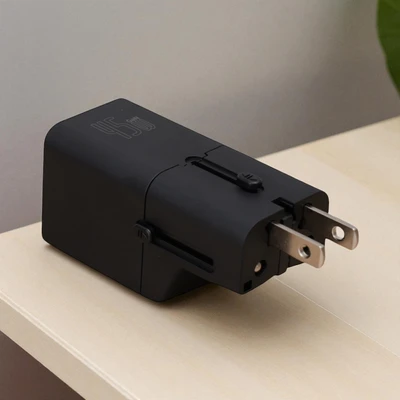 Gambar Krisbow Travel Adaptor Mini 45 Watt - Hitam