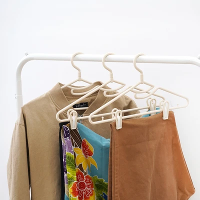 Gambar Stora Hanger Baju Klip Plastik 38x22 cm Set 3 pcs - Krem
