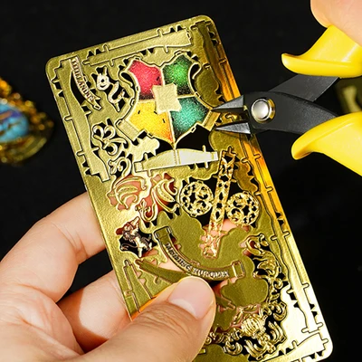 Gambar Toi Harry Potter Puzzle 3d Hogwart School Badge Metal 10172 - Gold