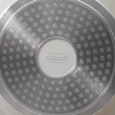 Gambar Culinart Eyesi Wajan Penggorengan Aluminium 20 cm - Krem