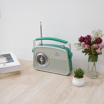 Gambar Sovox Speaker Retro Bluetooth Dengan Radio - Hijau