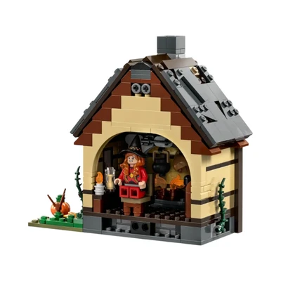 Gambar LEGO Disney Hocus Pocus The Sanderson Sisters Cottage - Cokelat