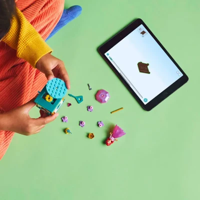 Gambar LEGO Disney Twirling Ariel Set 93 Pcs 43259 - Mix