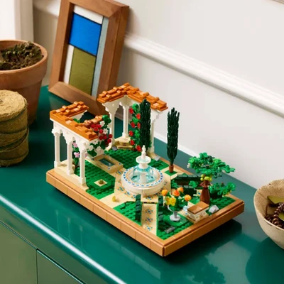 Gambar LEGO Icons Fountain Garden Set 1302 Pcs 10359 - Mix