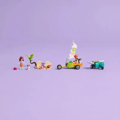 Gambar LEGO Friends Surfing Dogs & Scooter Adventure Set 113 Pcs 42641 - Mix