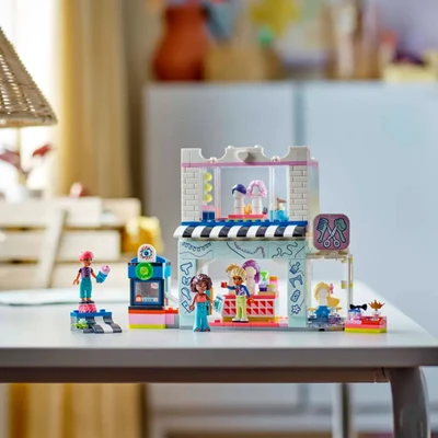 Gambar LEGO Friends Hair Salon & Accessories Store Set 347 Pcs 42662 - Mix