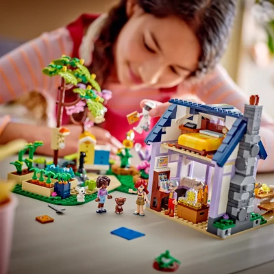 Gambar LEGO Friends Beekeepers House & Flower Garden Set 1161 Pcs 42669 - Mix