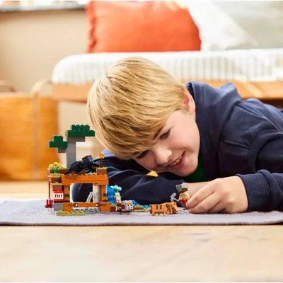 Gambar LEGO Minecraft The Armadillo Mine Expedition Set 247 Pcs 21269 - Mix