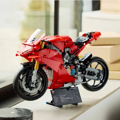 Jual Lego Technic Ducati Panigale V S Motorcycle Set 1603 Pcs