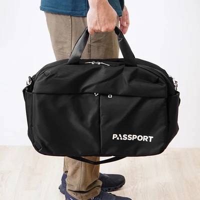 Gambar Passport Celon Tas Duffle - Hitam