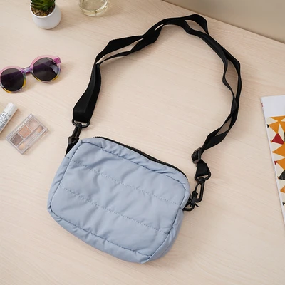 Gambar Ataru Tas Selempang Puffy Small - Biru Ash