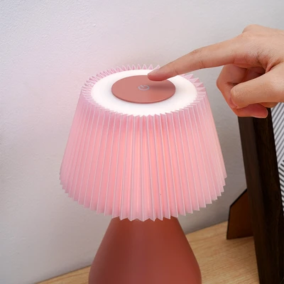 Gambar Eglare Celestia Lampu Meja LED 3 Warna Rechargeable 2 Watt - Merah