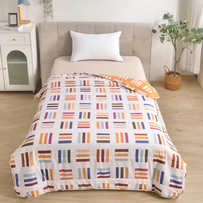 Gambar Informa 150x200 cm Bed Cover Seri Rolliwarp Print Cubes - Mix