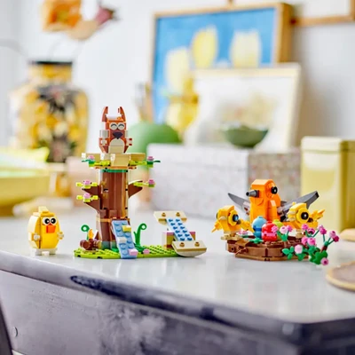 Gambar LEGO Icons Spring Animal Playground Set 172 Pcs 40709 - Mix