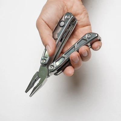 Gambar Maxbuilt Tang Lipat Multifungsi 12 in 1 - Silver