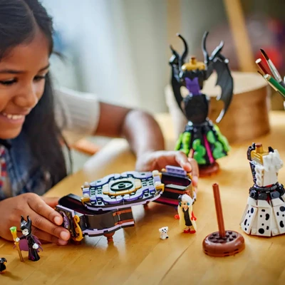 Gambar LEGO Disney Maleficents & Cruella De Vils Dresses Set 524 Pcs 43262 - Mix