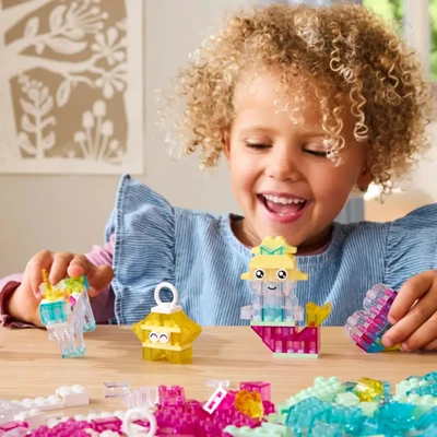 Gambar LEGO Classic Magical Transparent Box Set 340 Pcs 11040 - Mix