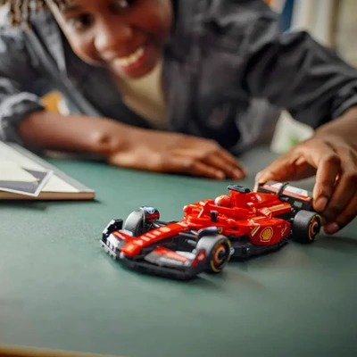 Gambar LEGO Speed Champions Ferrari Sf-24 F1 Race Car Set 275 Pcs 77242 - Merah