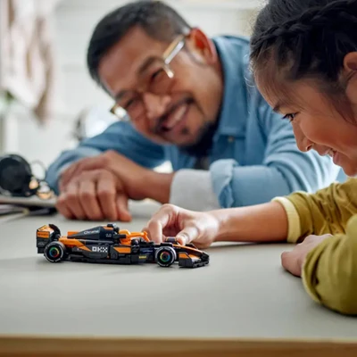 Gambar LEGO Speed Champions Mclaren F1 Team Mcl38 Set 269 Pcs 77251 - Orange